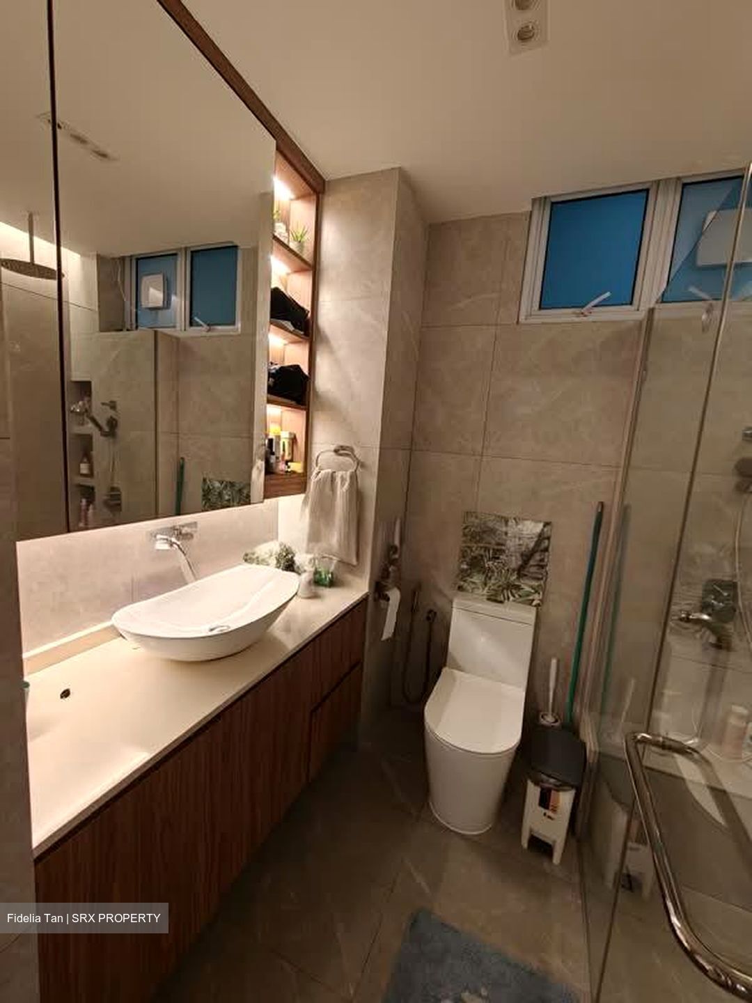 Villa De West (D5), Condominium #574203801